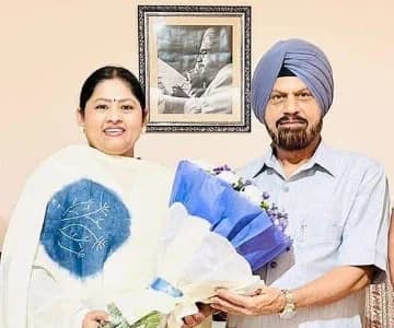 Meeting with Dr. Barjinder Singh Hamdard Ji (Ajit Samachar) — Padma Shri & Padma Bhushan awardee